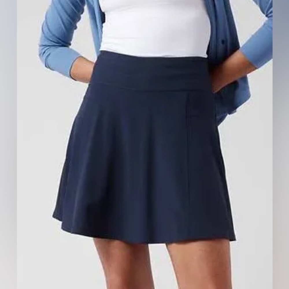 Athleta  NWT. Dark Blue All Day Skort  14